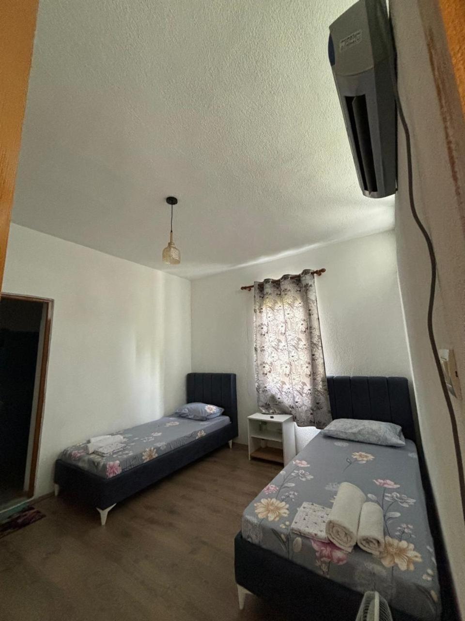 Kukes Arbi Guest House מראה חיצוני תמונה